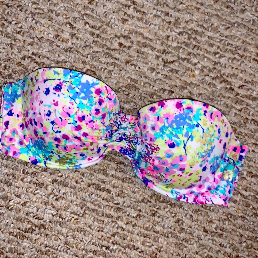EUC Victoria’s Secret Bikini Top